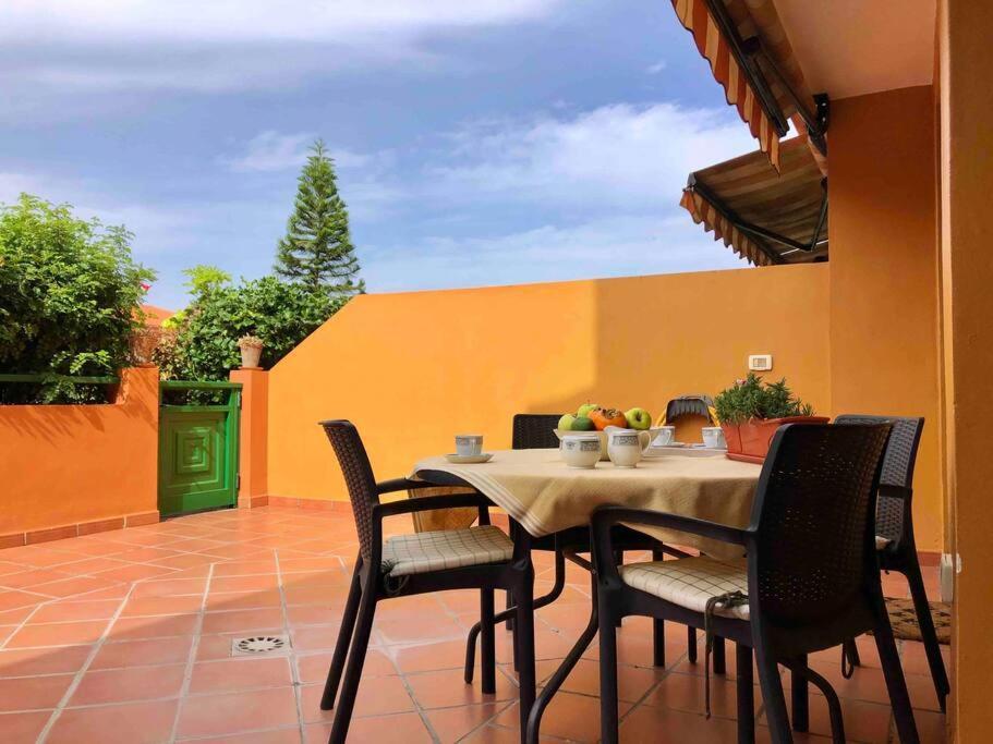 Luminoso Apartamento Con Piscina Y Parking Appartamento Puerto de la Cruz  Esterno foto