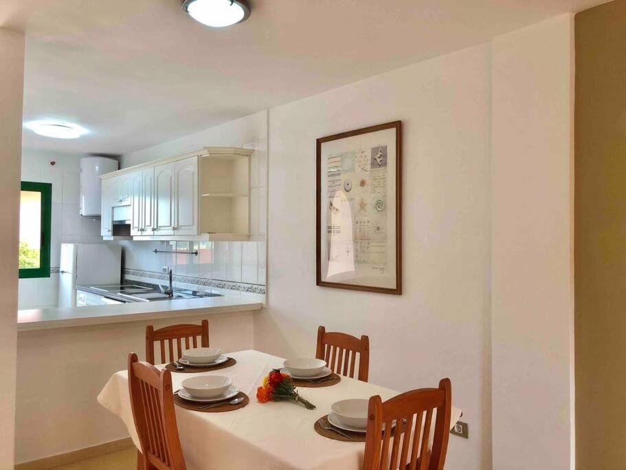 Luminoso Apartamento Con Piscina Y Parking Appartamento Puerto de la Cruz  Esterno foto