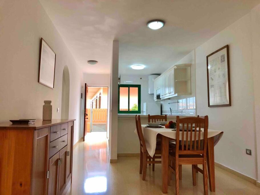 Luminoso Apartamento Con Piscina Y Parking Appartamento Puerto de la Cruz  Esterno foto